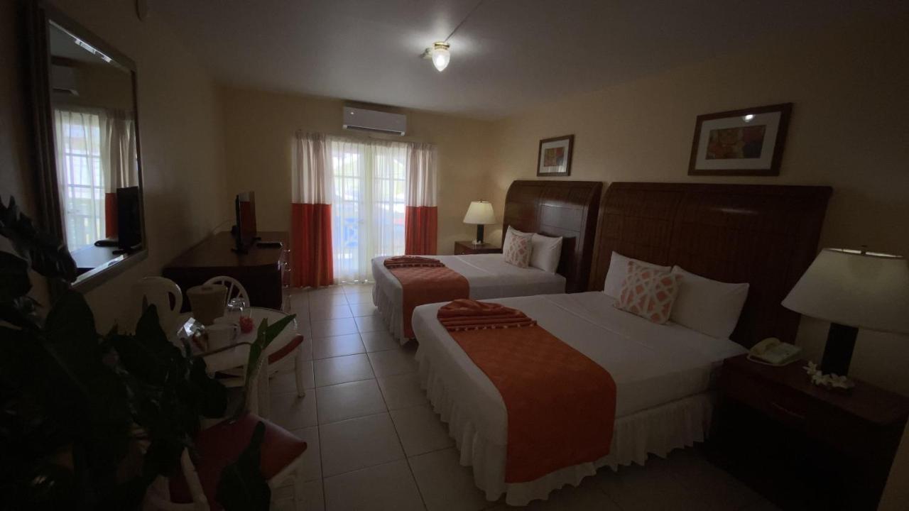 גרוס איילט Bay Gardens Inn מראה חיצוני תמונה